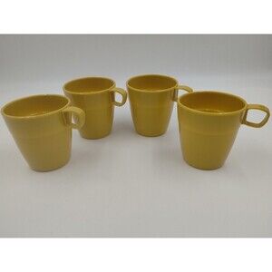 Vintage set of 4 Shamrock Neatway Melamine Gold Cups with Handles MCM